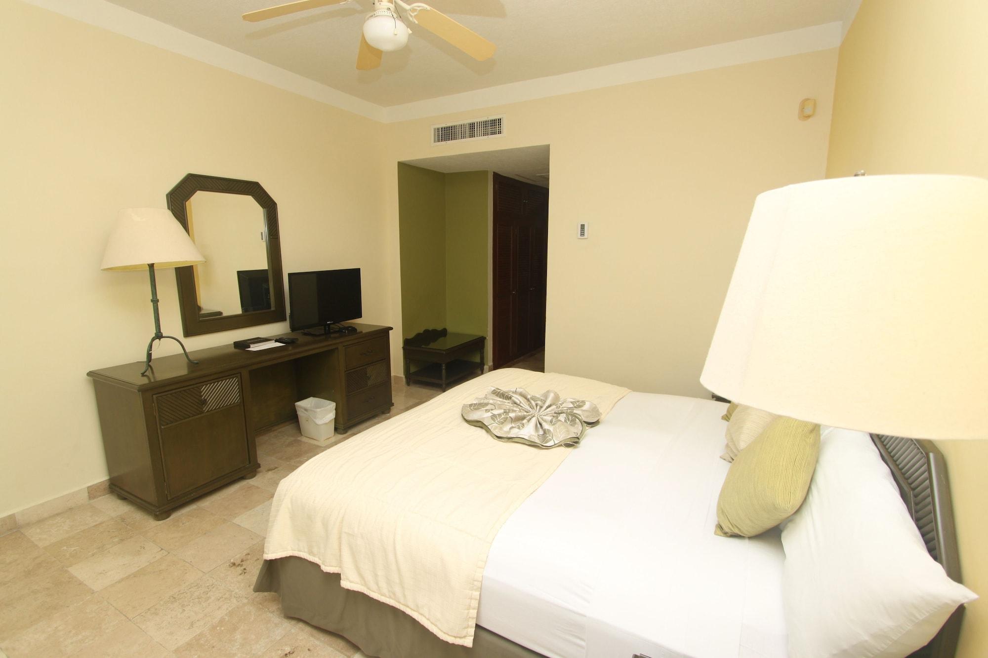 Hotel Los Itzaes By 5Th Av ปลายาเดลการ์เมน ภายนอก รูปภาพ