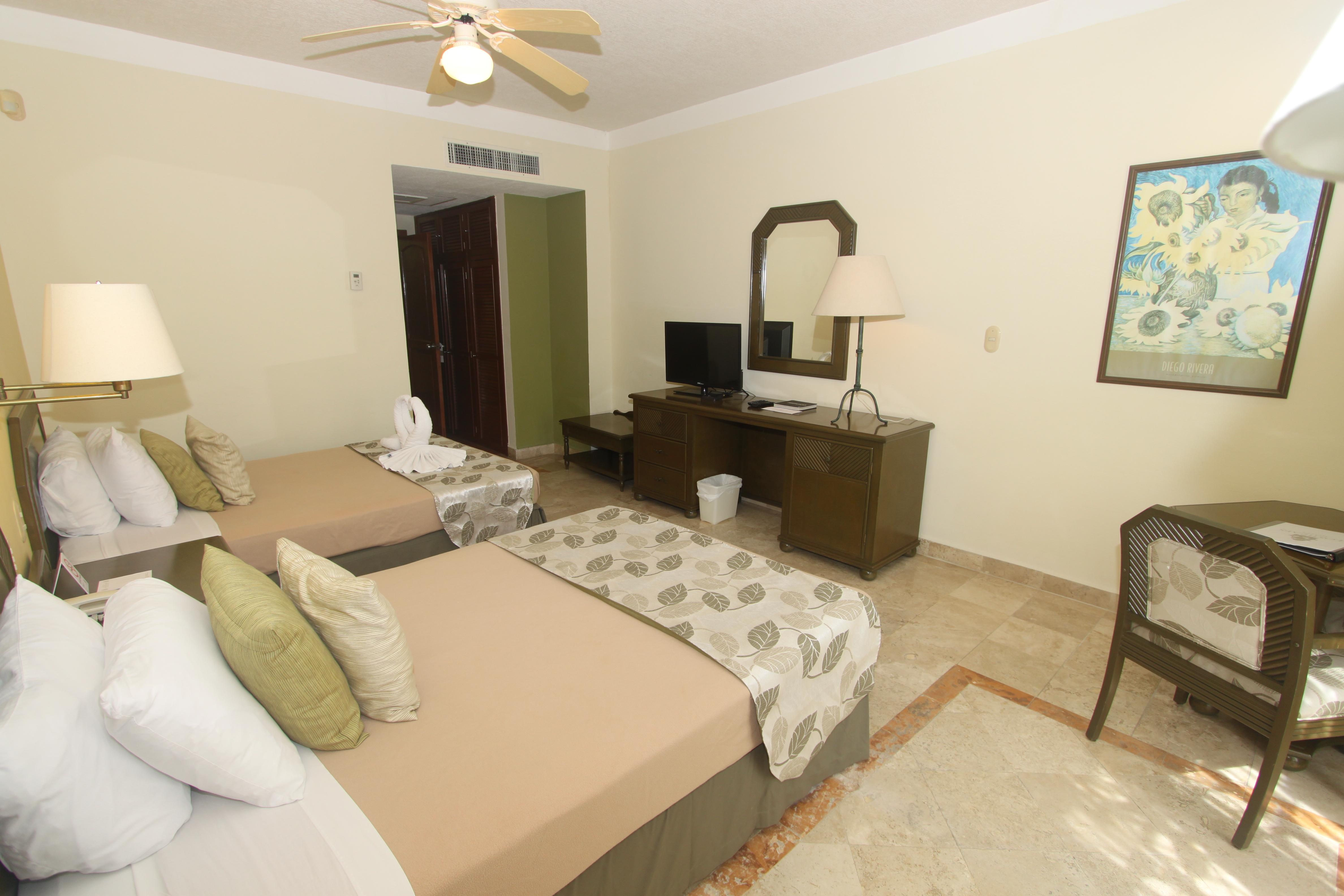 Hotel Los Itzaes By 5Th Av ปลายาเดลการ์เมน ภายนอก รูปภาพ