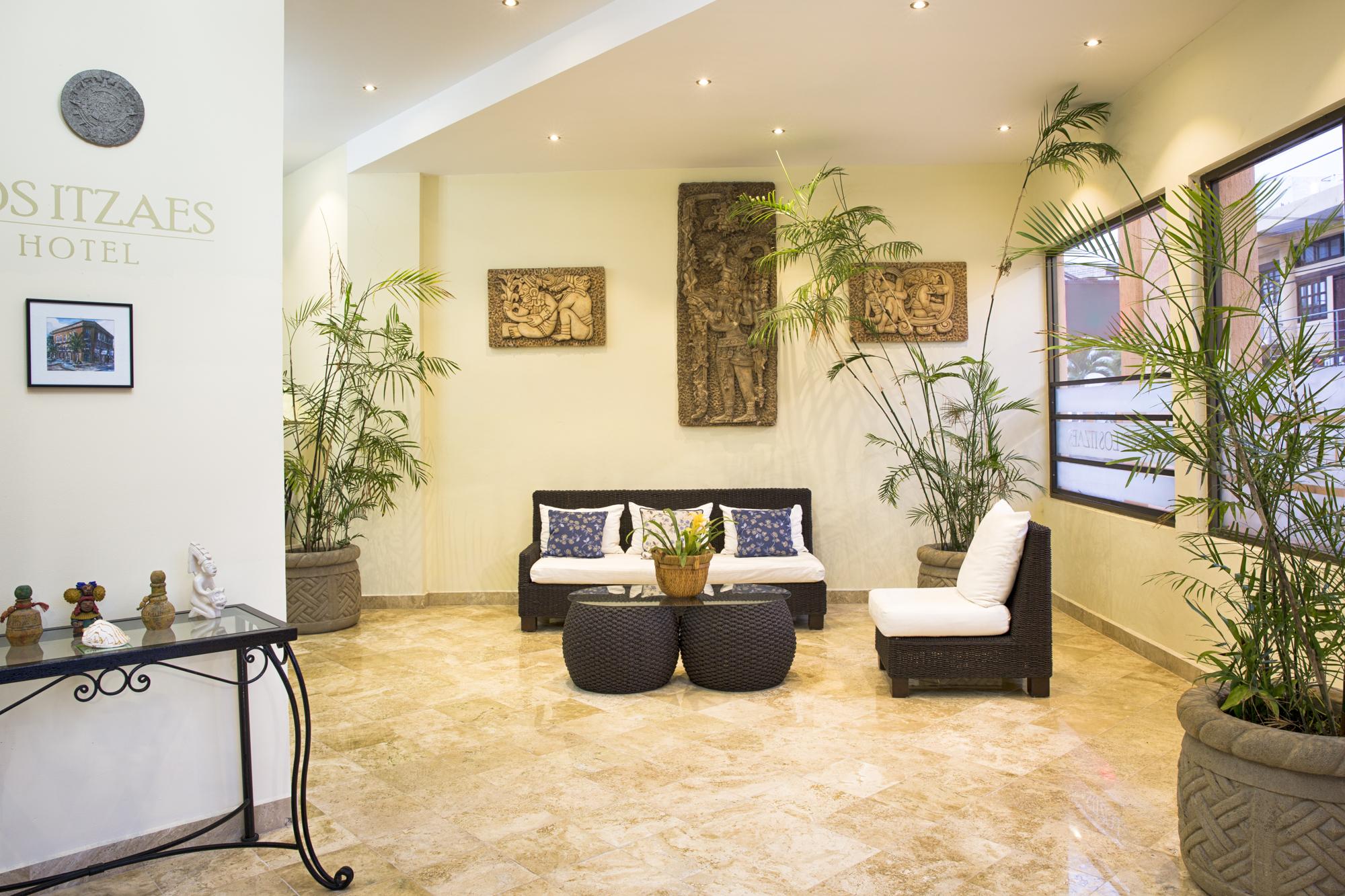 Hotel Los Itzaes By 5Th Av ปลายาเดลการ์เมน ภายนอก รูปภาพ