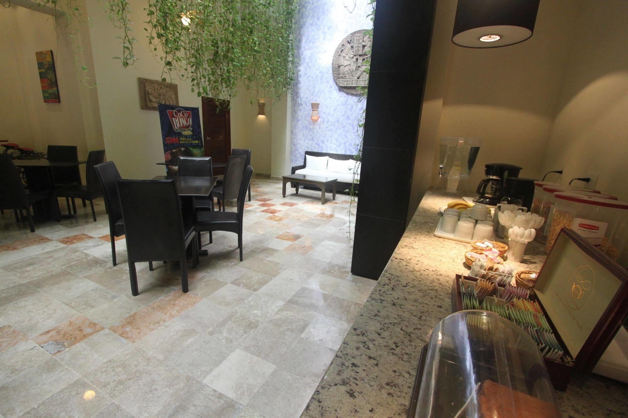 Hotel Los Itzaes By 5Th Av ปลายาเดลการ์เมน ภายนอก รูปภาพ